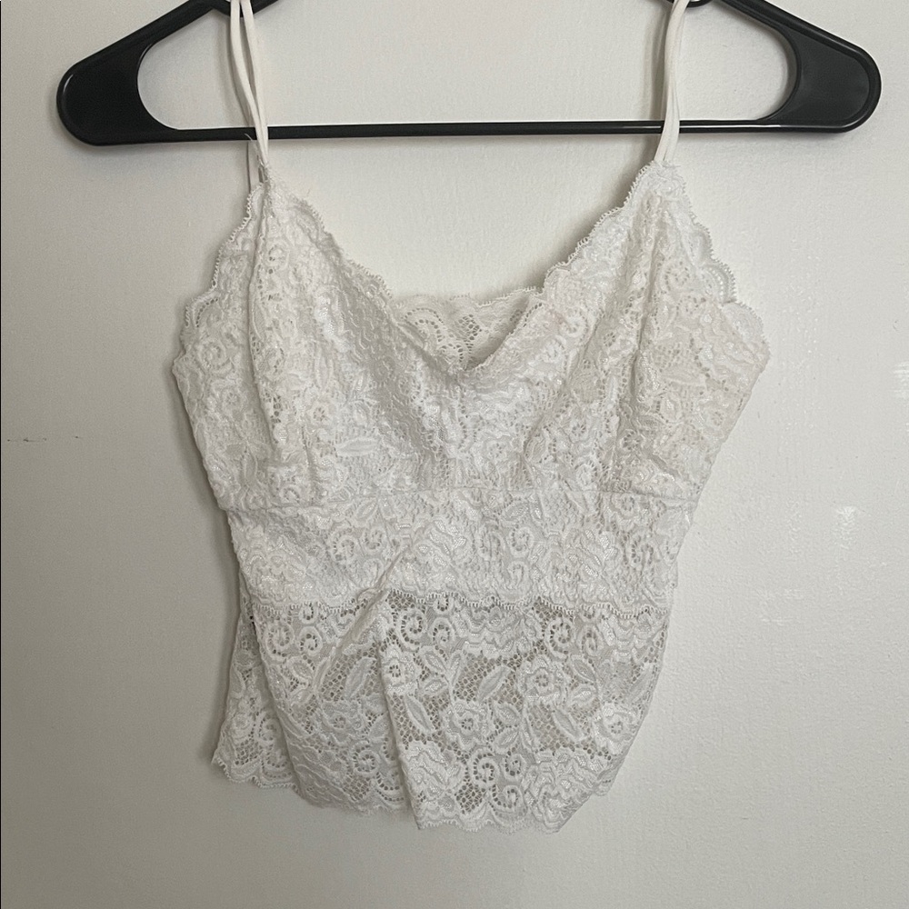Elegant White Lace Women's Top